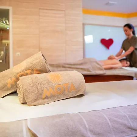 Hotel Mota 4*