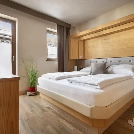 Mota Hotel 4*