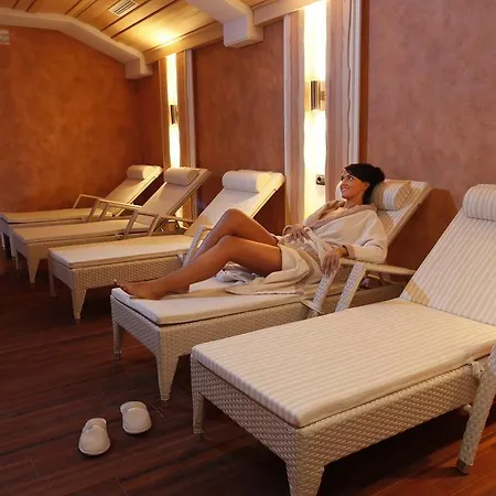 Mota Отель Ливиньо