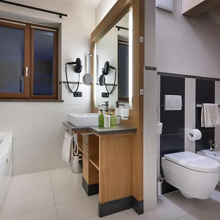 Hotel Mota 4*